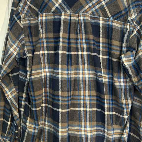Legendary Whitetails Plaid Flannel Workshirt - Picture 9 of 9